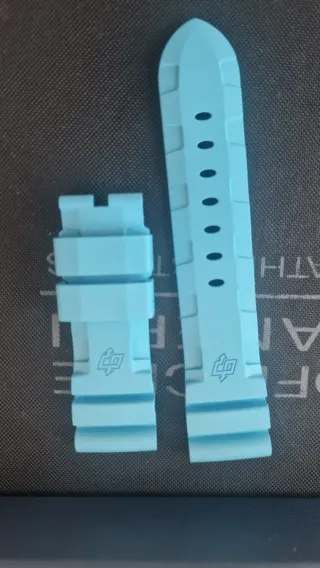 Cinturino per orologio Officine Panerai celeste