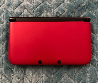 Nintendo 3DS XL Rossa + Accessori