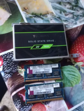 SSD Toshiba TR200 y 2x RAM .ddr3