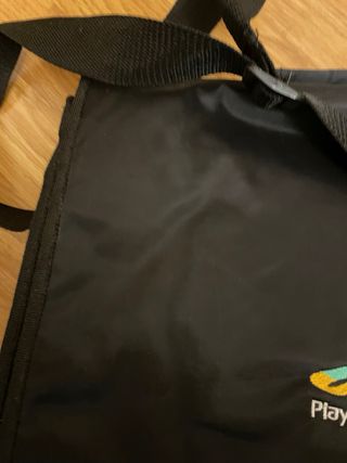 Maletín PlayStation Negro en perfecto estado