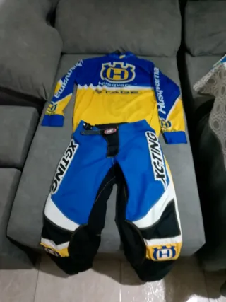 Traje Motocross Husqvarna Talla S