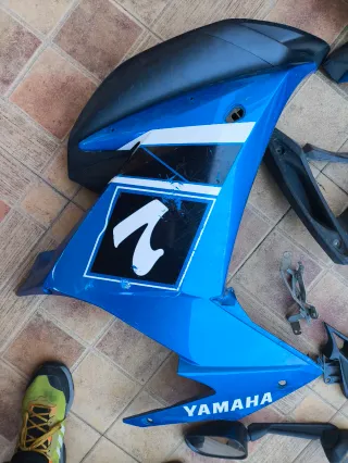 Carenado Yamaha XJ6 Diversion f Azul