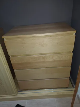 Cajoneras de madera y plástico