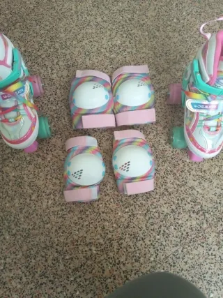 Patines en línea y protecciones infantiles