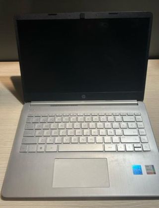 Portátil HP Plata y Negro