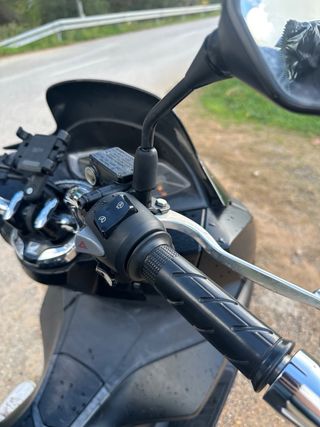 Honda PCX 125 como nueva!