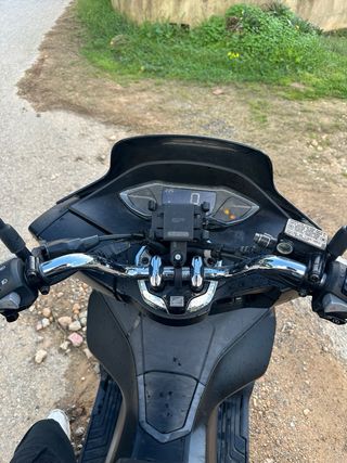 Honda PCX 125 como nueva!