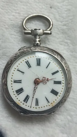 Reloj de bolsillo antiguo plata