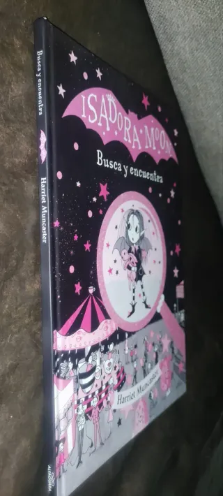 Isadora Moon - Busca y encuentra