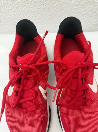 Zapatillas Nike Rojas y Blancas