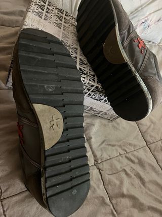 Zapatillas Premiata Gris y rosa