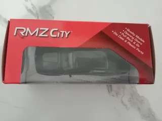 Coche de juguete BMW M3 RMZ City