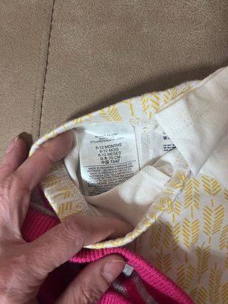 Lote 4 camisetas niña y 3 mallas