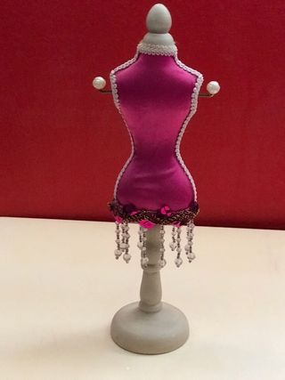 Maniquí para Collares y Pendientes