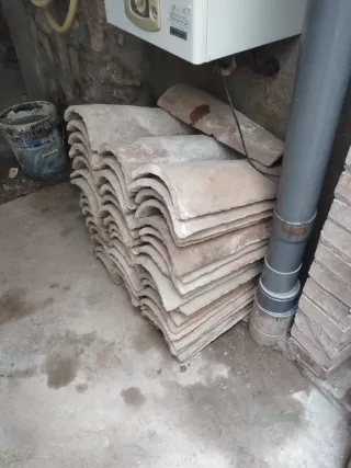 Tejas curvas de barro