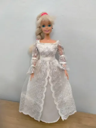 2 Abiti da sposa Barbie vintage