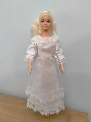 2 Abiti da sposa Barbie vintage