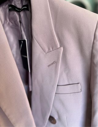 Americana morado claro