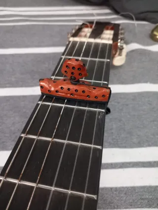 Cejillas para Guitarra Personalizada Hecha Mano.