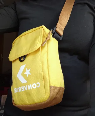 Mochila Converse Amarilla Pequeña