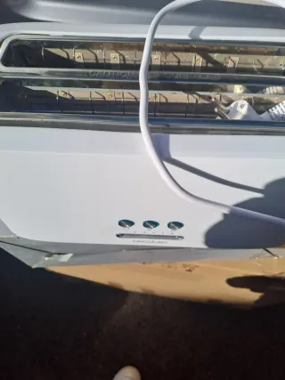 Tostadora Cecotec Negra