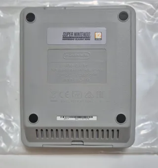 Super Nintendo Classic Mini + 2 Mandos