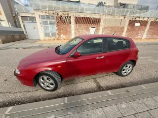 Alfa Romeo 147 2004