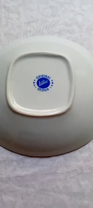 Plato Vidal porcelana diseño floral azul