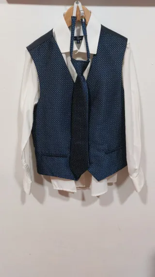 Traje de comunión niño blanco y azul