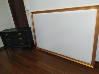 Cabecero Daniela Dorado y Blanco