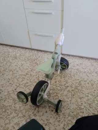 Bicicleta infantil 2 en 1 con ruedines