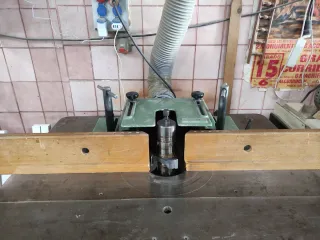 Maquinaria de carpintería 1€ por jubilación