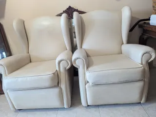 Sofá de piel sintética blanco