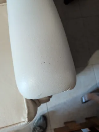 Sofá de piel sintética blanco