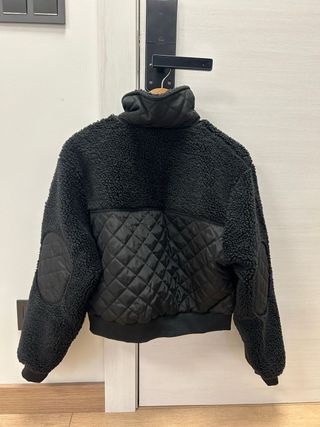 Alo Yoga Abrigo Negro Borreguito