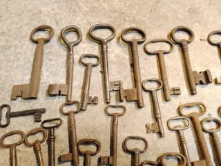 Lotto chiavi antiche vintage