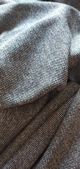 Tela gris y blanca de confección 2m