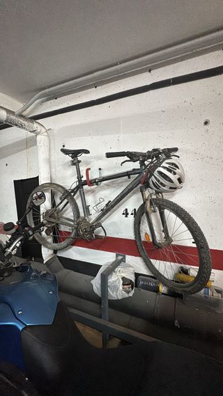 Bicicleta Rockrider 27”