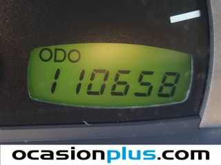 Ssangyong Rodius 270 Xdi Limited 121 kW (165 CV)