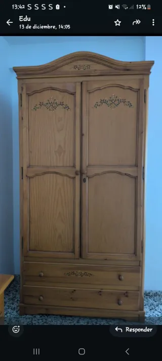 Escritorio de madera maciza con cristal