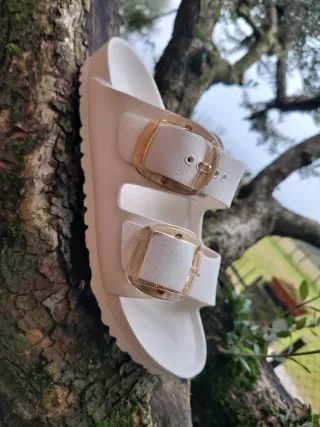 Birkenstock ciabatte bianche con fibbia