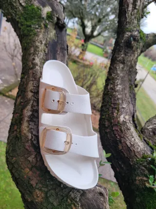 Birkenstock ciabatte bianche con fibbia