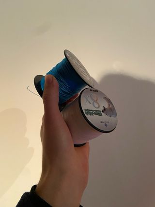 Sedal de pesca trenzado