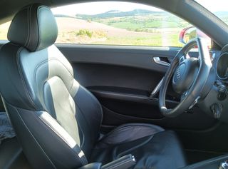 Audi TTS mk2 2009 S-tronic rojo