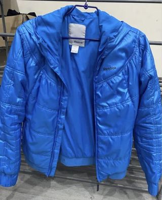 Chaqueta deportiva Reebok azul