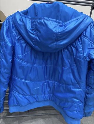 Chaqueta deportiva Reebok azul
