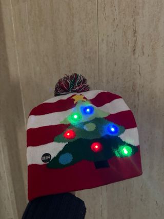 Gorro Navideño con Luces LED