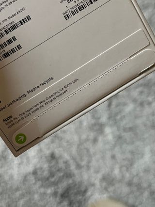 iPhone 17 Pro Max 1TB Sigillato Argento