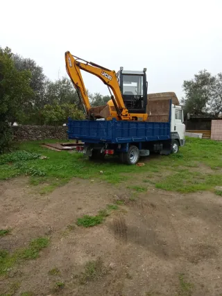 Miniexcavadora JCB 8035 Perkins