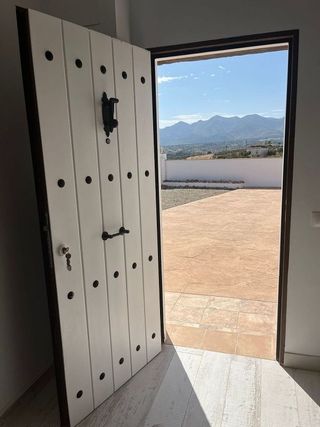 Chalet en alquiler en Pinos de Alhaurín - Periferia en Alhaurín de la Torre
